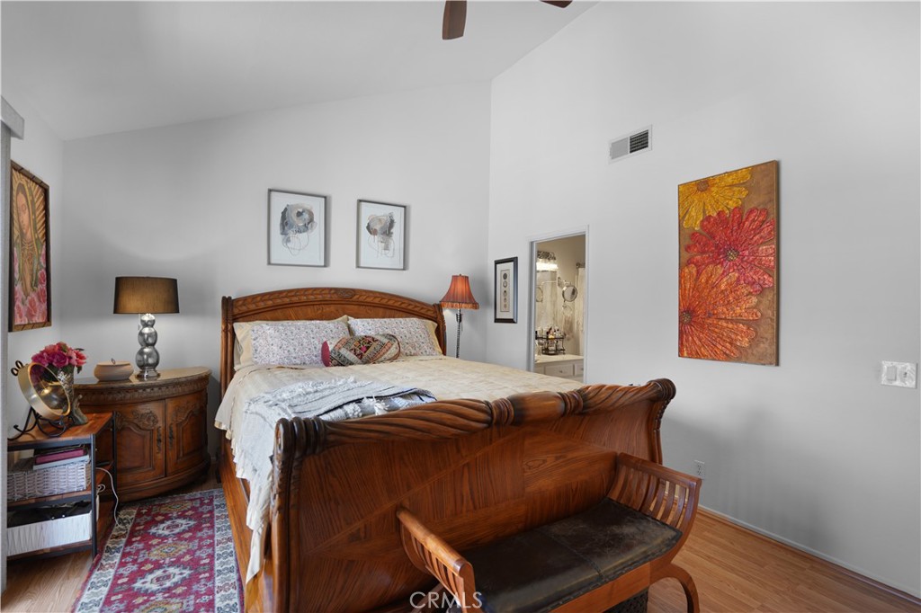 1814 Huntington Drive 4