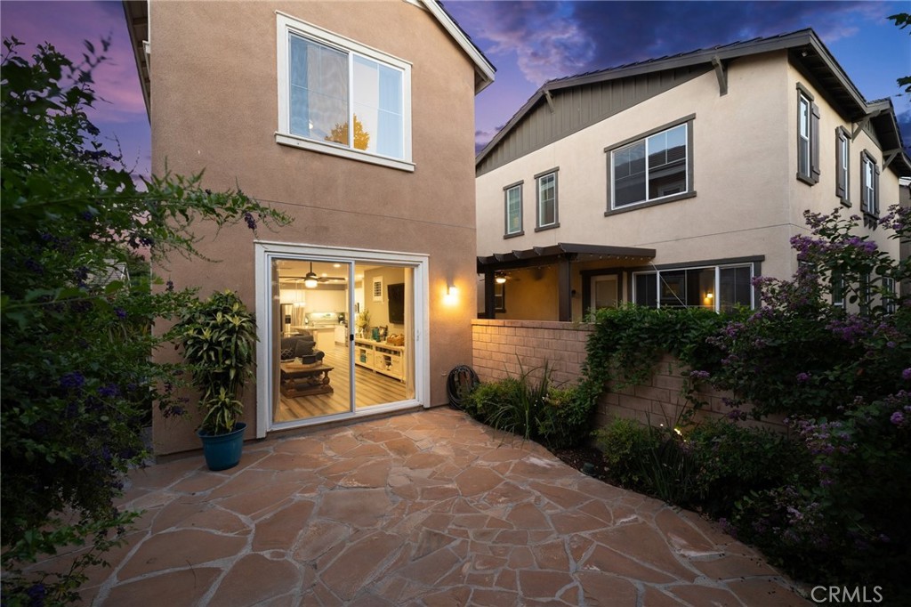 4042 S Cloverdale Way