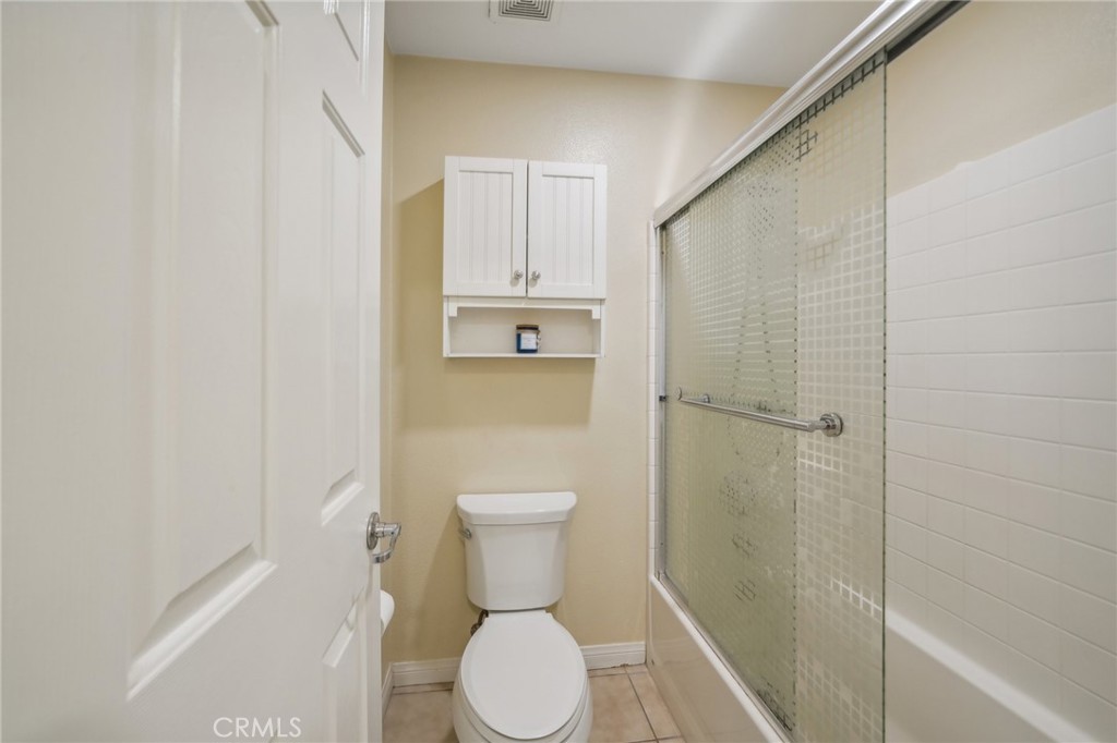 15813 Mcintosh Avenue