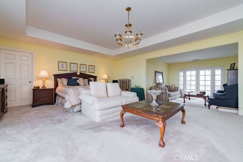 20006 E Skyline Drive