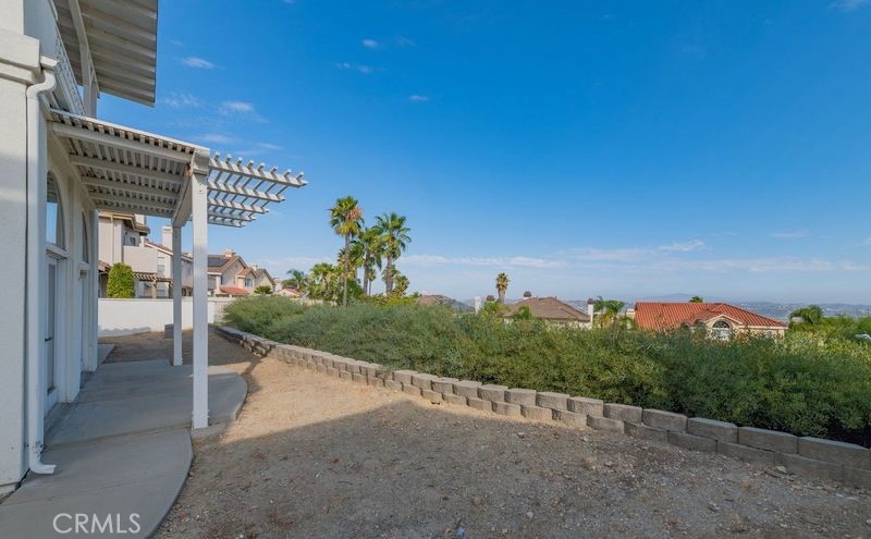 20006 E Skyline Drive