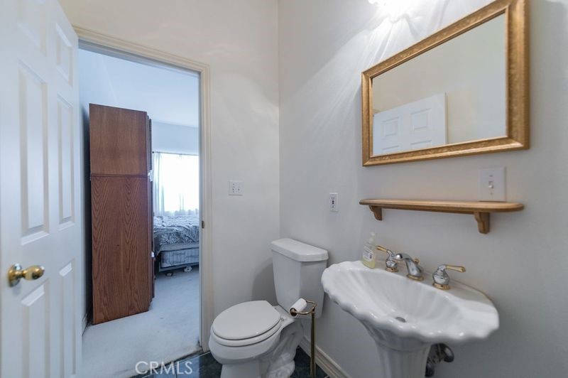 20006 E Skyline Drive