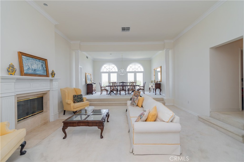 20006 E Skyline Drive