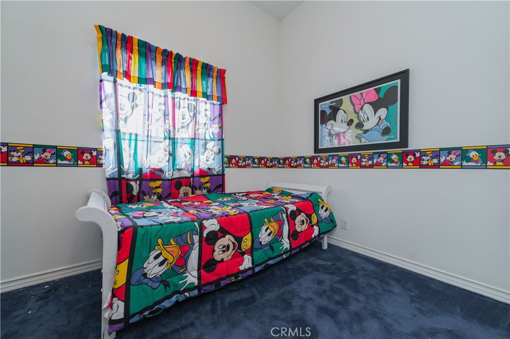 20006 E Skyline Drive