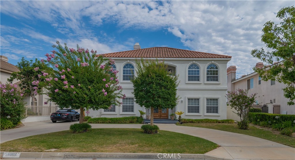 20006 E Skyline Drive