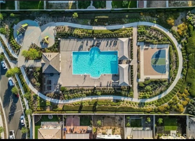 11086 Green Meadows Lane