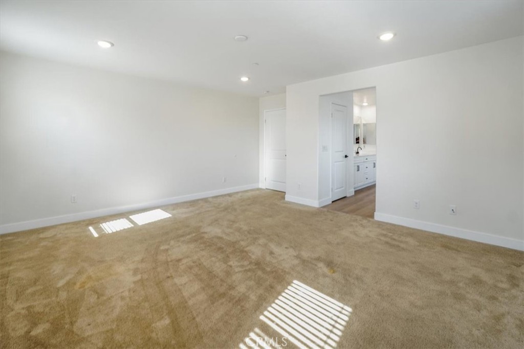 11086 Green Meadows Lane