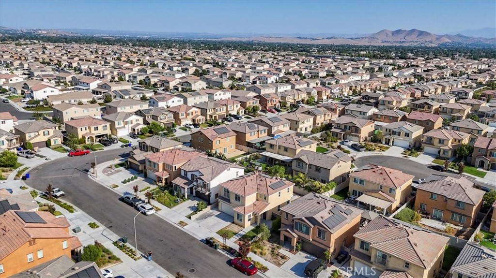 11086 Green Meadows Lane