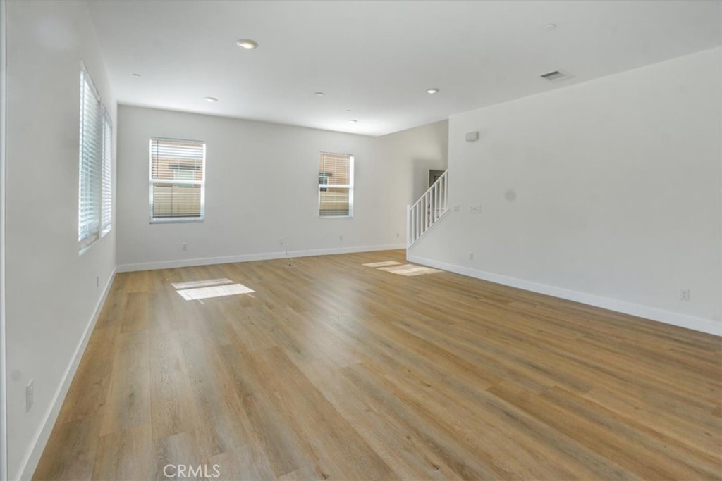 11086 Green Meadows Lane