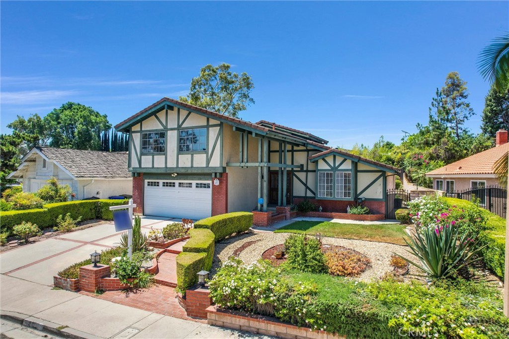 17 Country Ridge Road