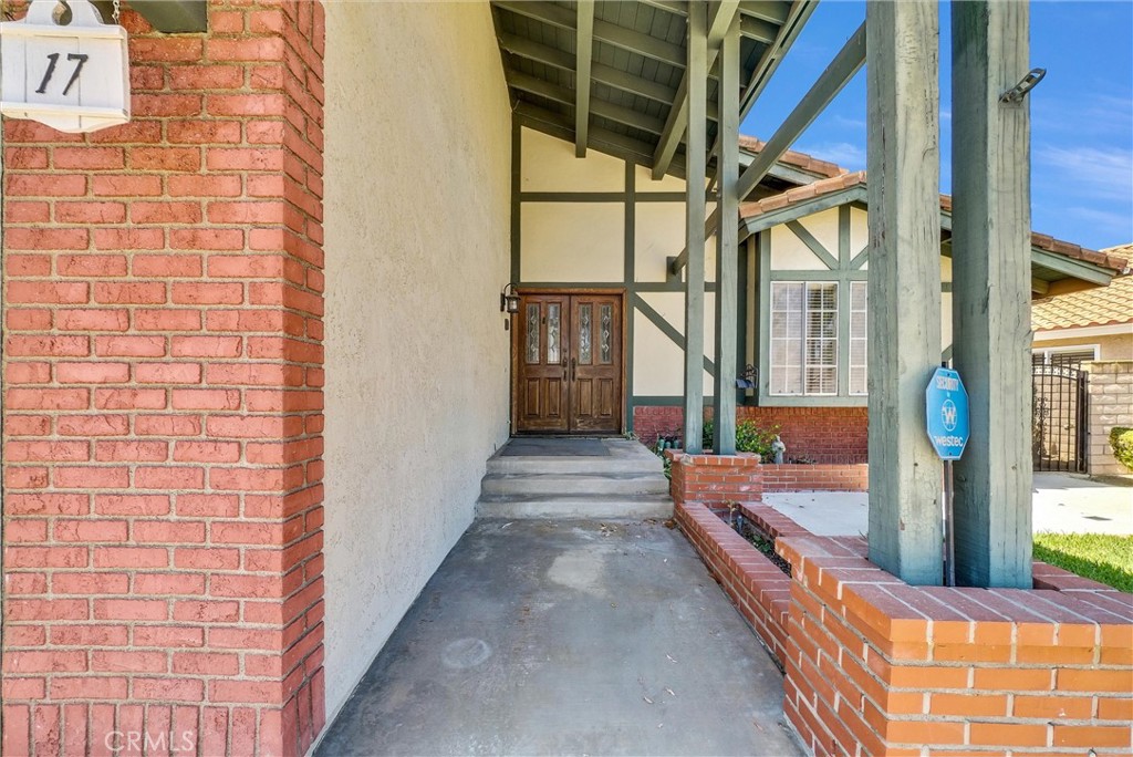17 Country Ridge Road