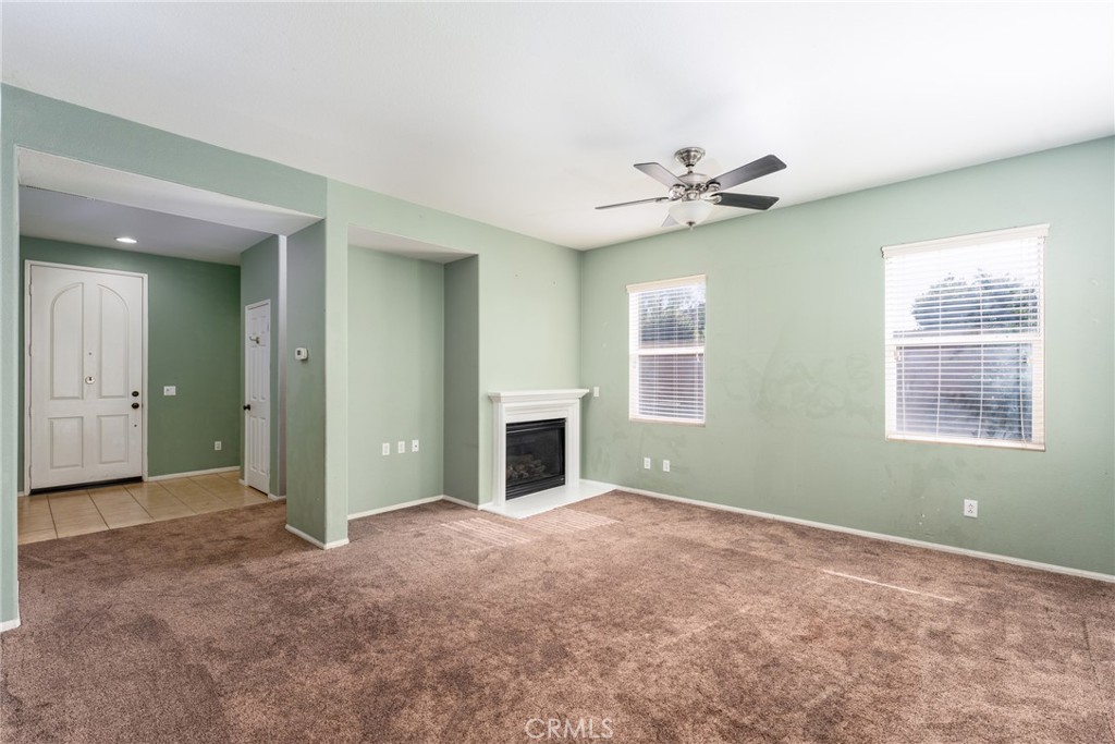 16085 Begonia Avenue