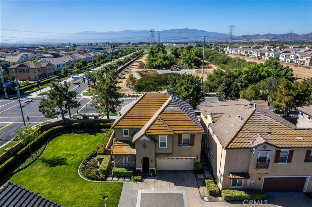 16085 Begonia Avenue