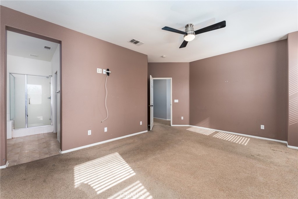 16085 Begonia Avenue