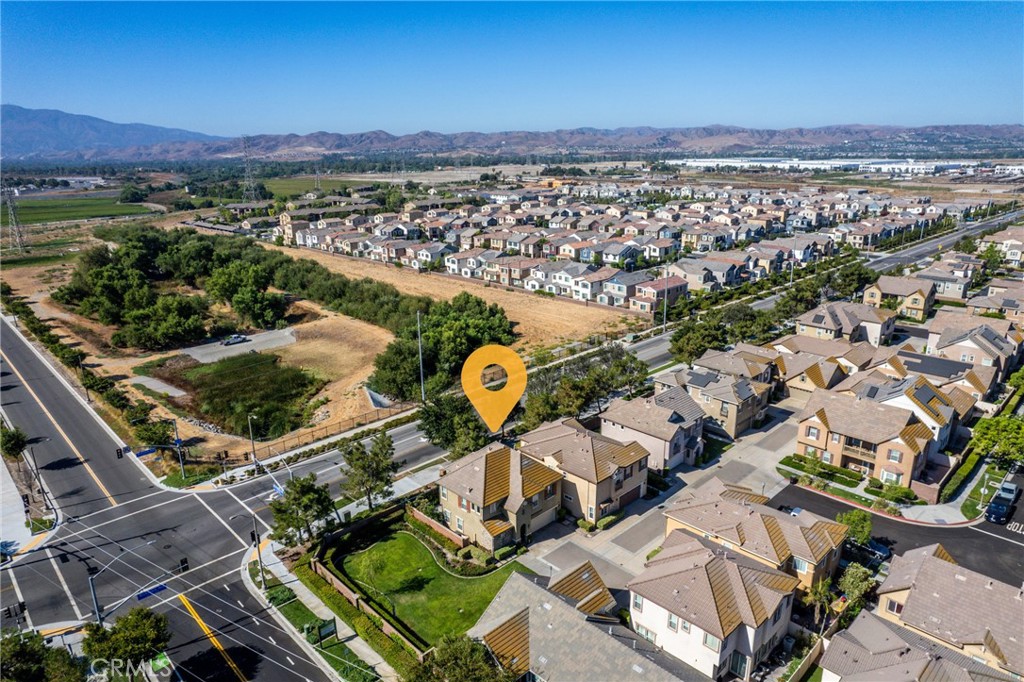 16085 Begonia Avenue