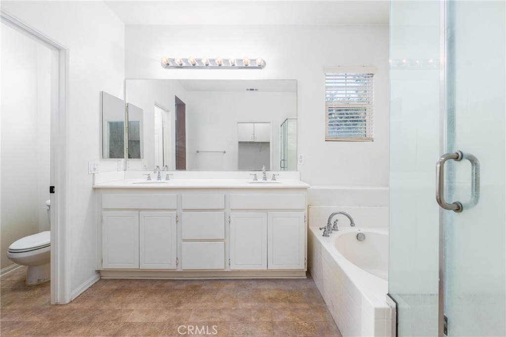 16085 Begonia Avenue