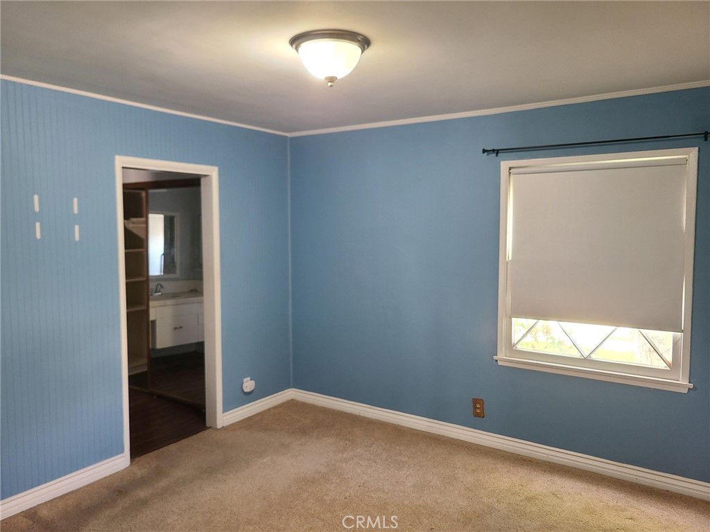 478 N Stephora Avenue