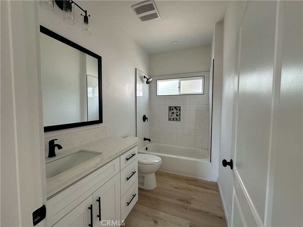 8249 Red Hill Country Club Rd