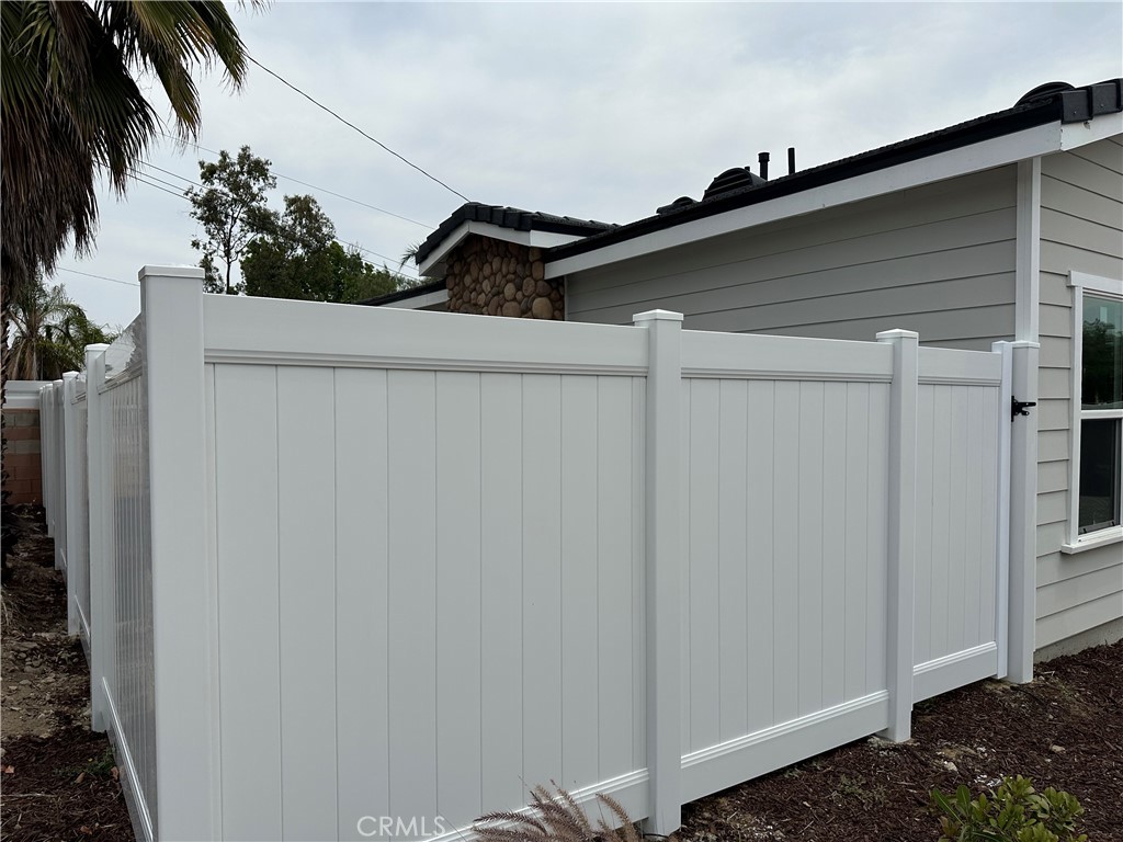 8249 Red Hill Country Club Rd