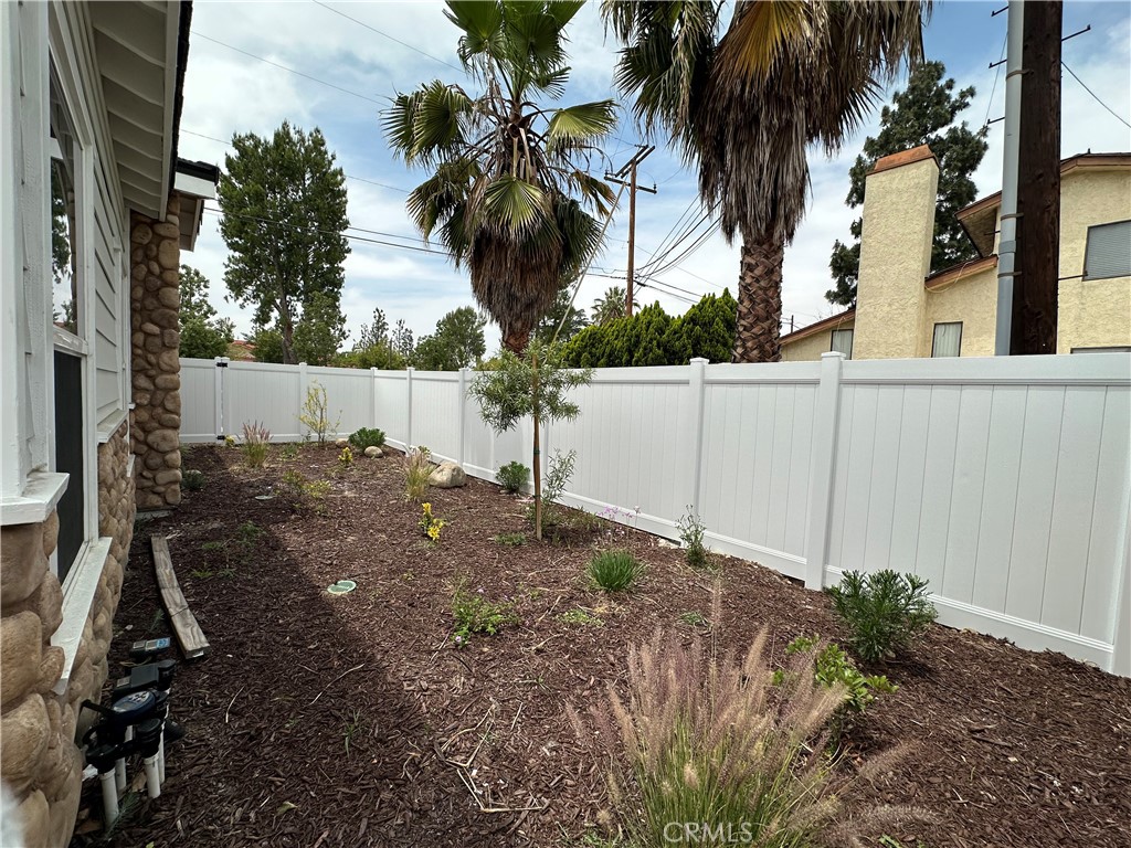 8249 Red Hill Country Club Rd Drive 3