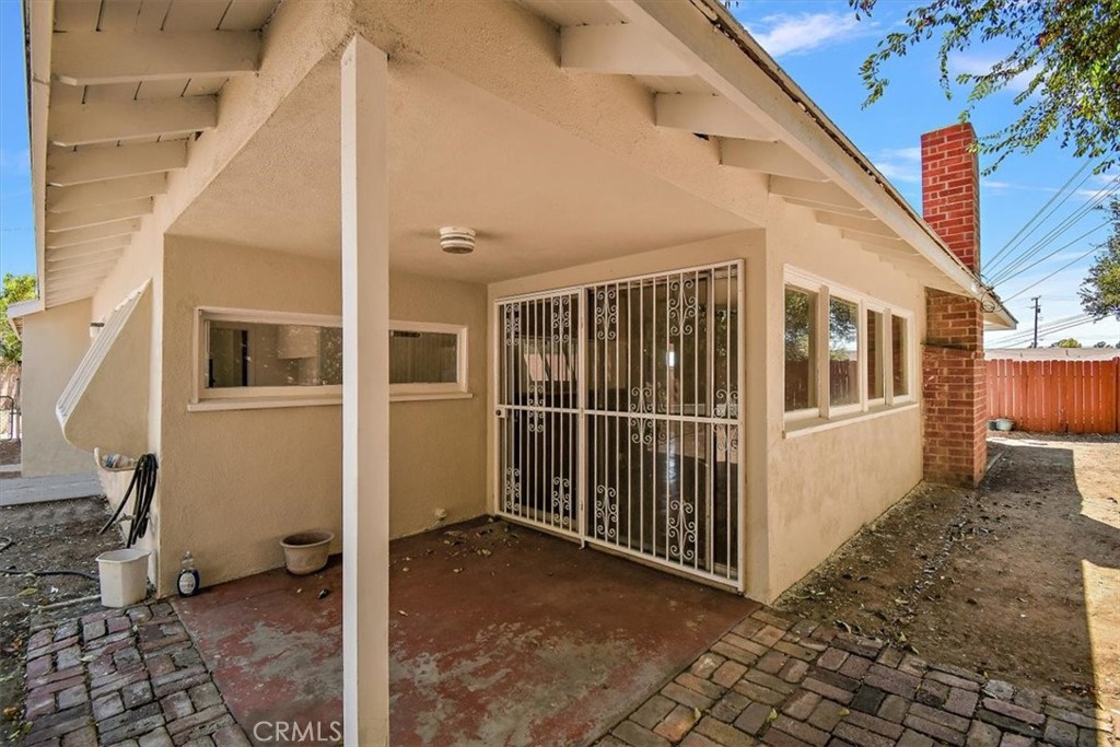 2021 S Sunrise Drive