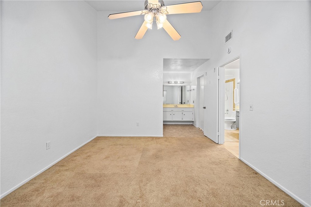 1448 W Badillo Street 114