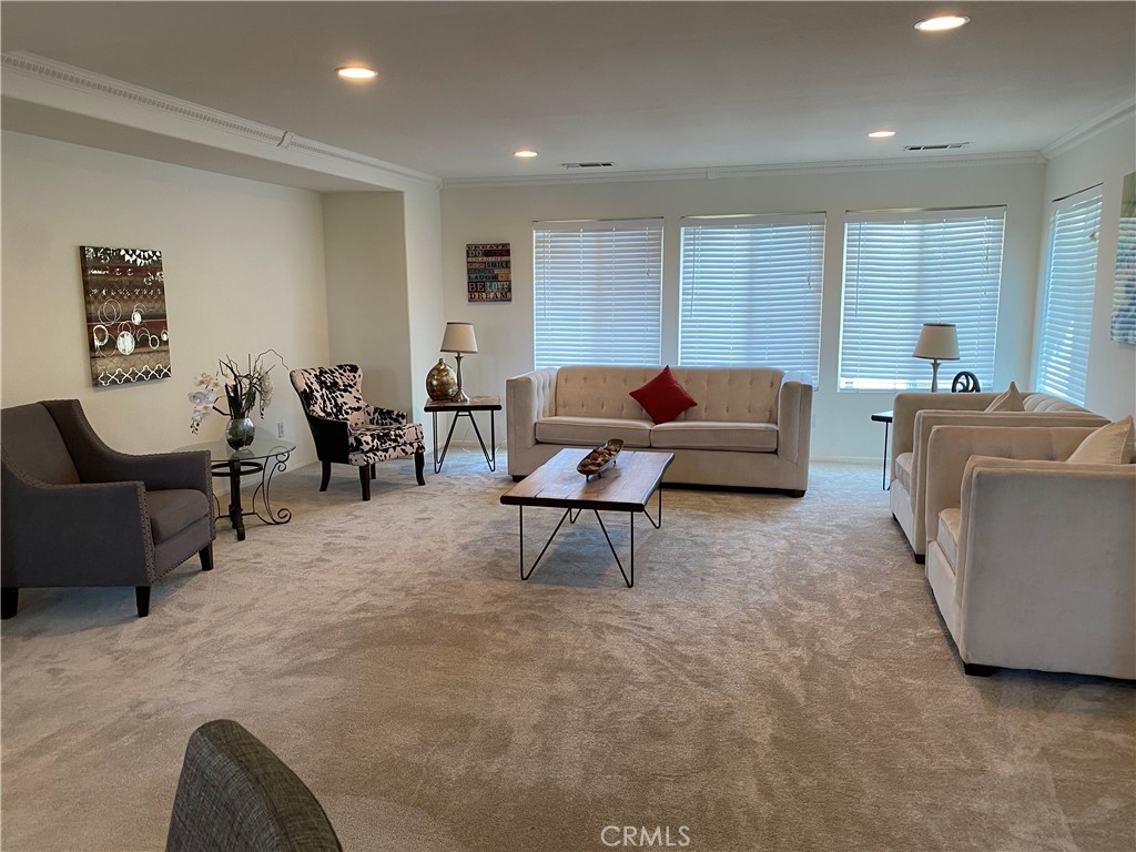 13435 Fox Hollow Circle