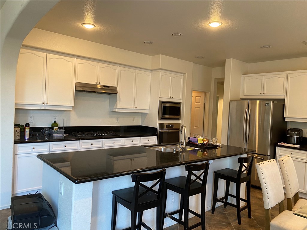 13435 Fox Hollow Circle