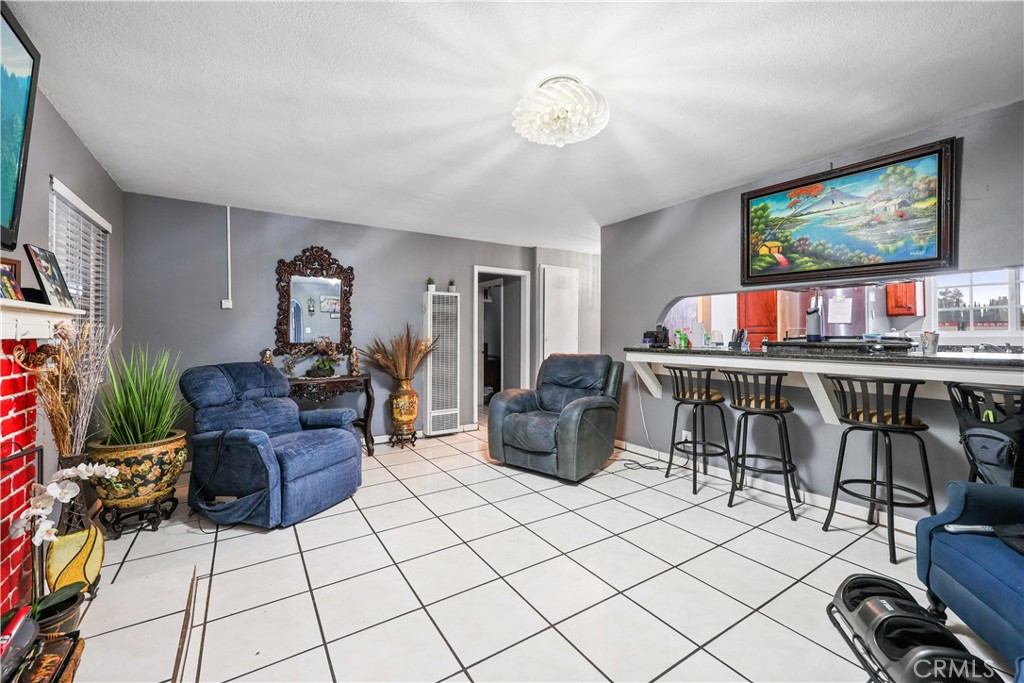 1736 E Princeton Street