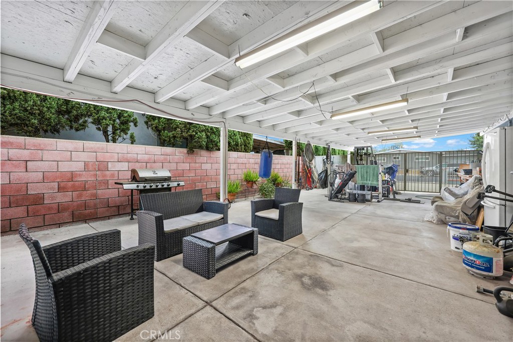 1736 E Princeton Street