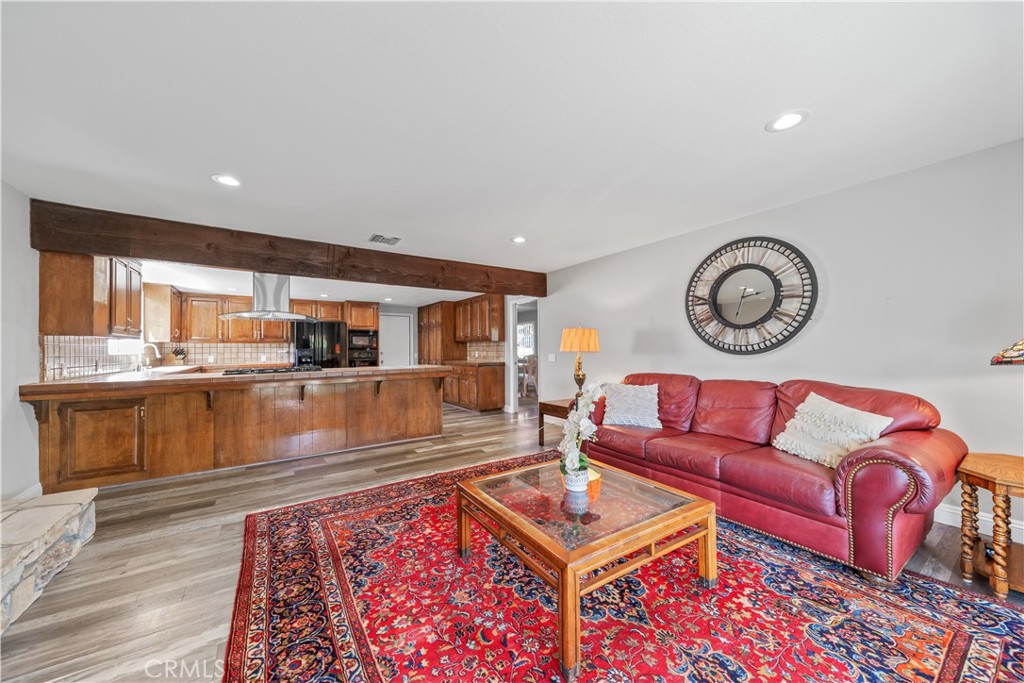 638 E Northridge Avenue