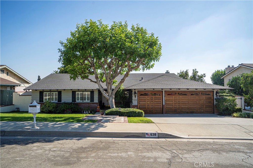 638 E Northridge Avenue