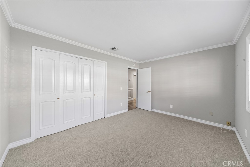 638 E Northridge Avenue