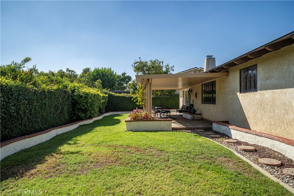 638 E Northridge Avenue