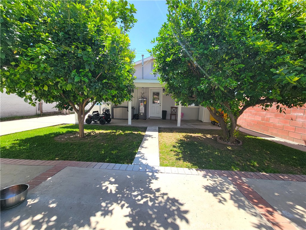 11731 Lower Azusa Road