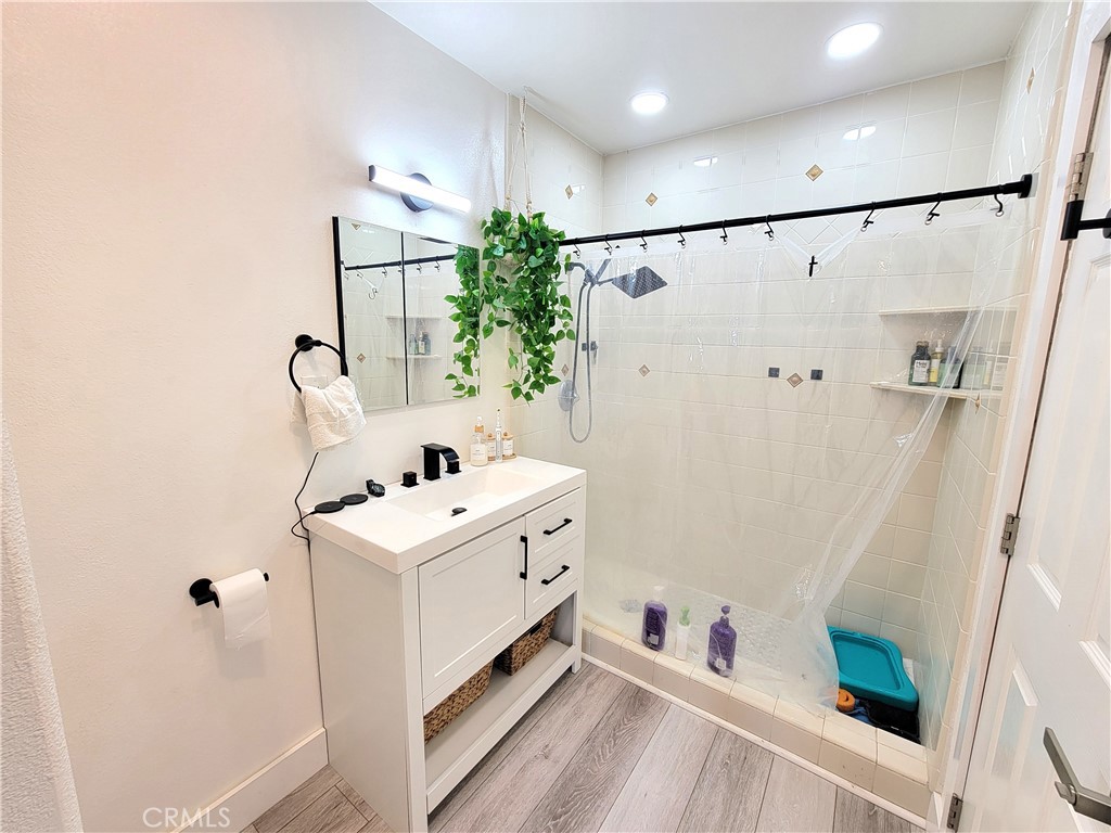 11731 Lower Azusa Road