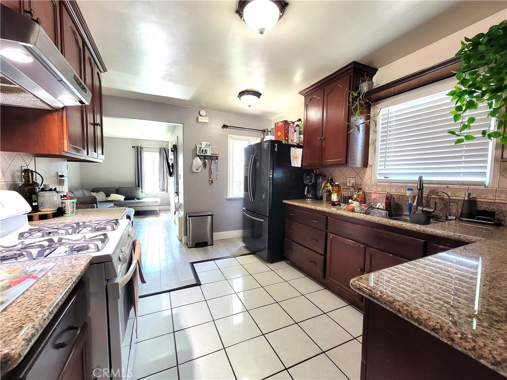11731 Lower Azusa Road