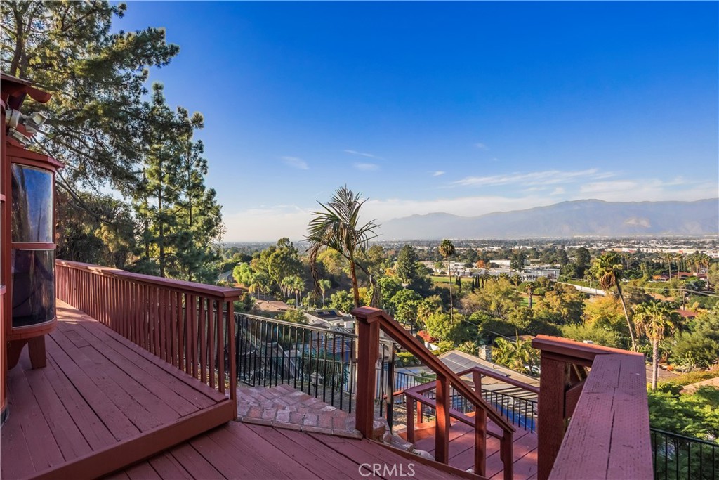 3062 E Los Cerillos Drive