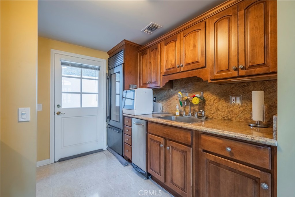 3062 E Los Cerillos Drive