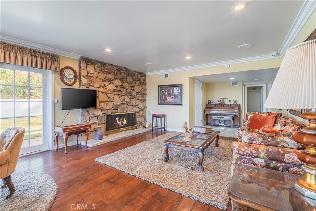 3062 E Los Cerillos Drive
