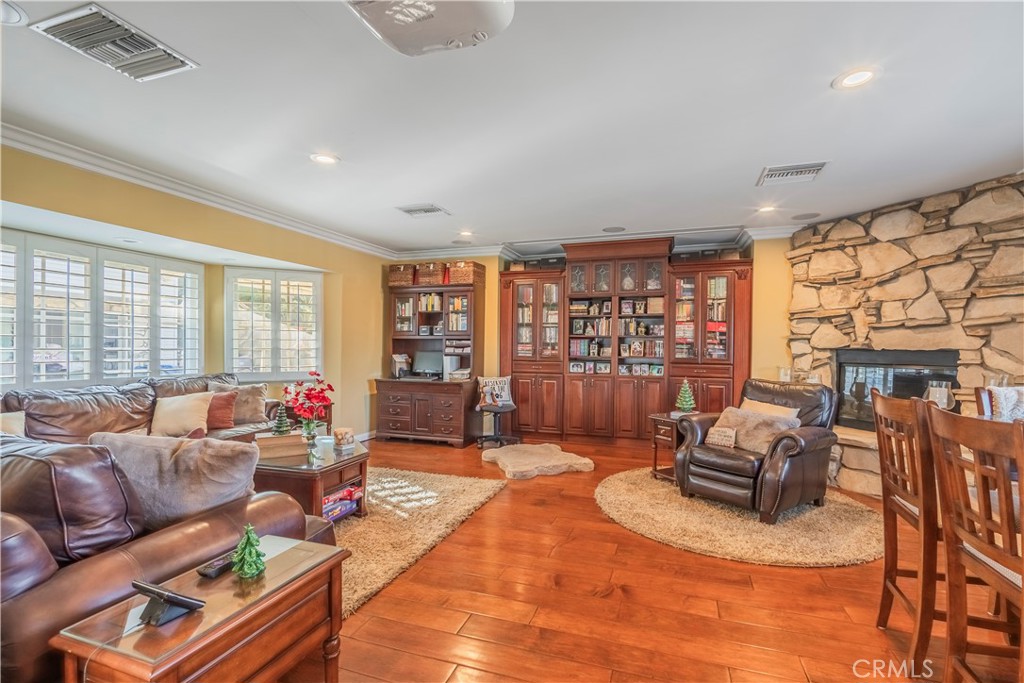 3062 E Los Cerillos Drive