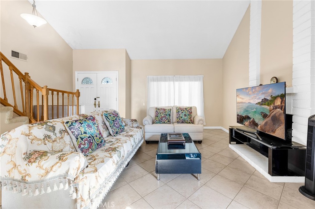 1759 Cliffbranch Drive