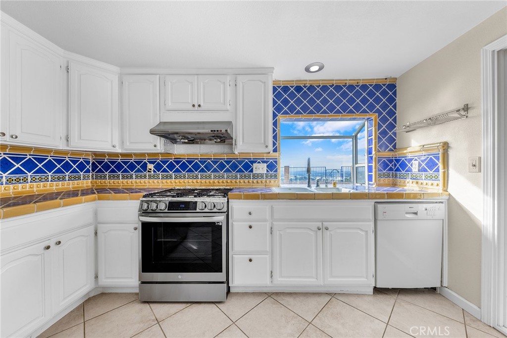 1759 Cliffbranch Drive