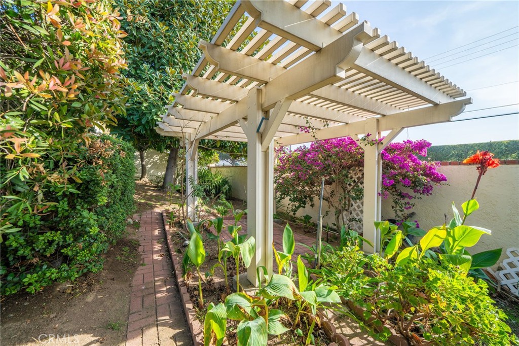 4203 Williams Avenue