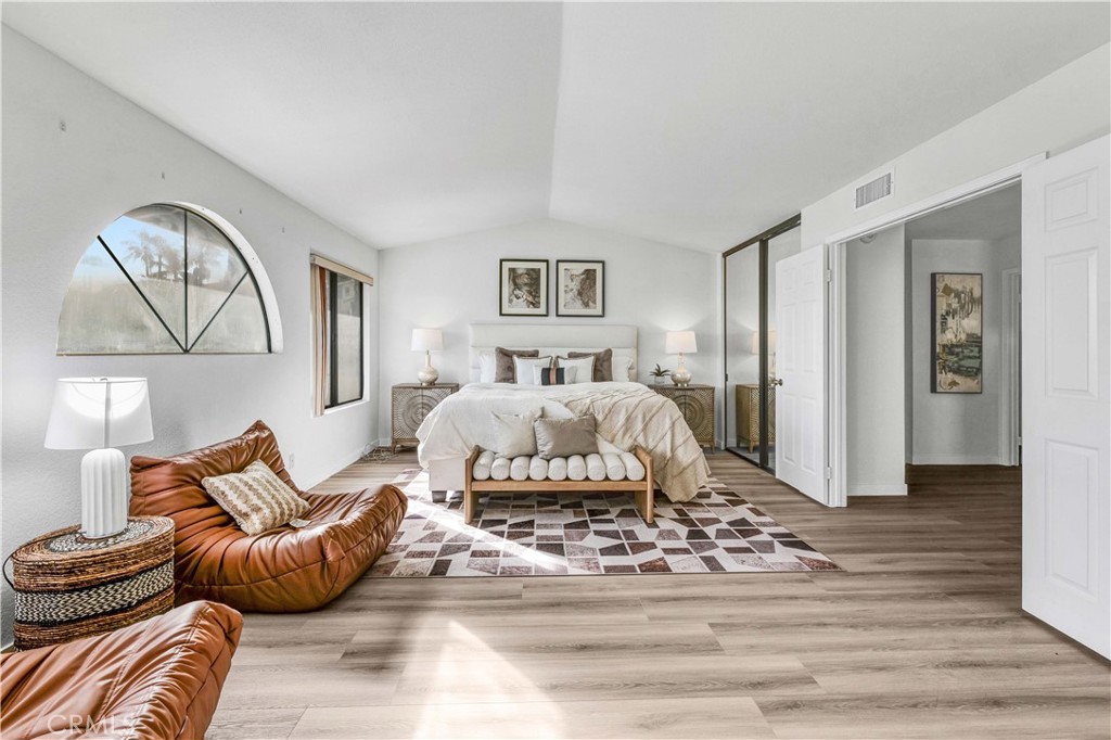 1080 Summitridge Drive