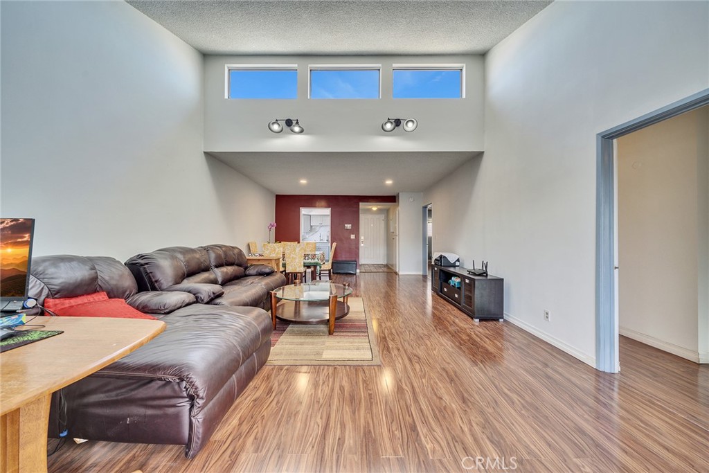 6151 Canterbury Drive 307