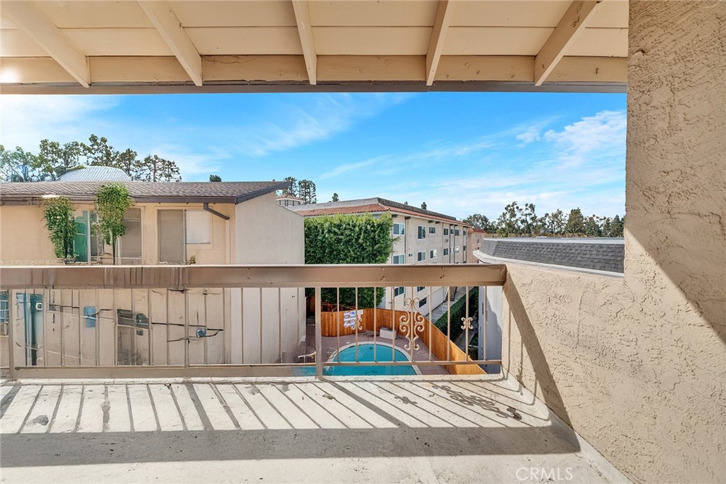 6151 Canterbury Drive 307