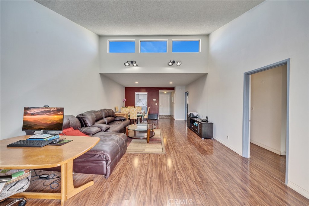 6151 Canterbury Drive 307