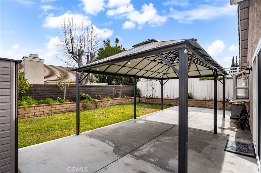 2806 Eaglecrest Place