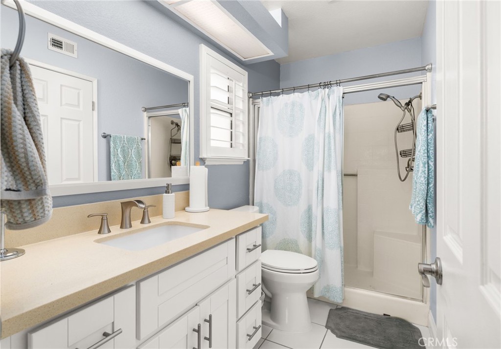 2806 Eaglecrest Place